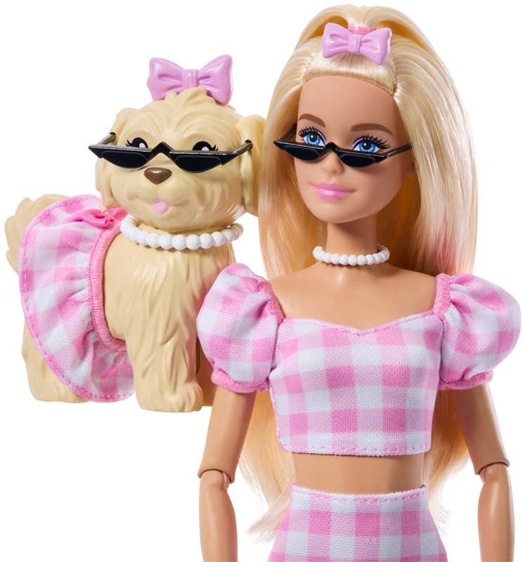 BARBIE TWINNING LOOKS DOLL AND ACCESSORIES